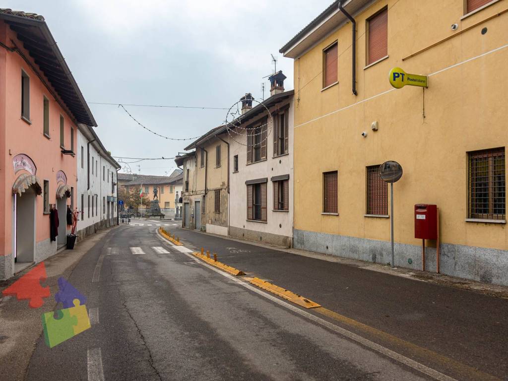 casa indipendente in vendita a Besate