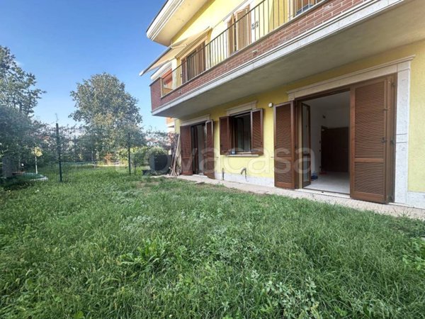 appartamento in vendita a Besate