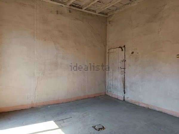 pentavano in vendita a Besate