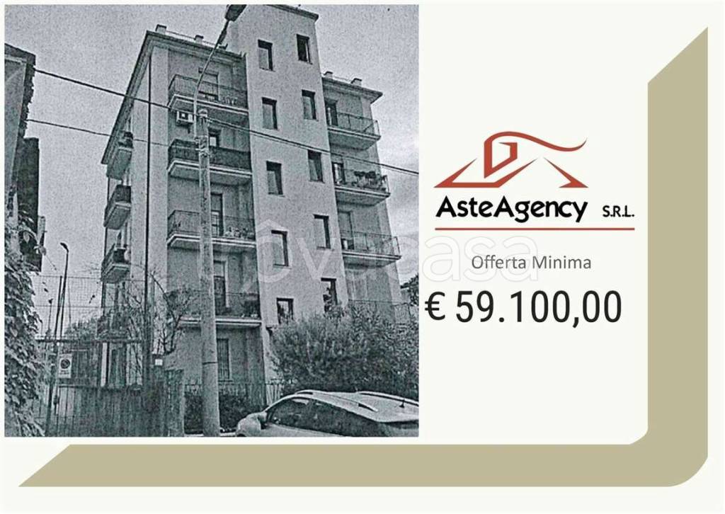 appartamento in vendita a Besate