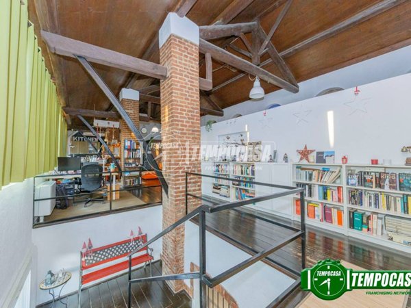 casa indipendente in vendita a Besate