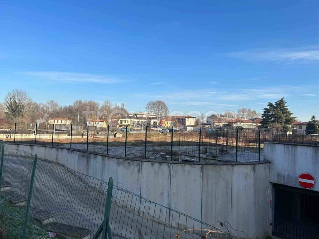 terreno edificabile in vendita a Binasco