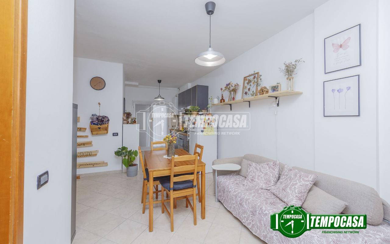 appartamento in vendita a Binasco