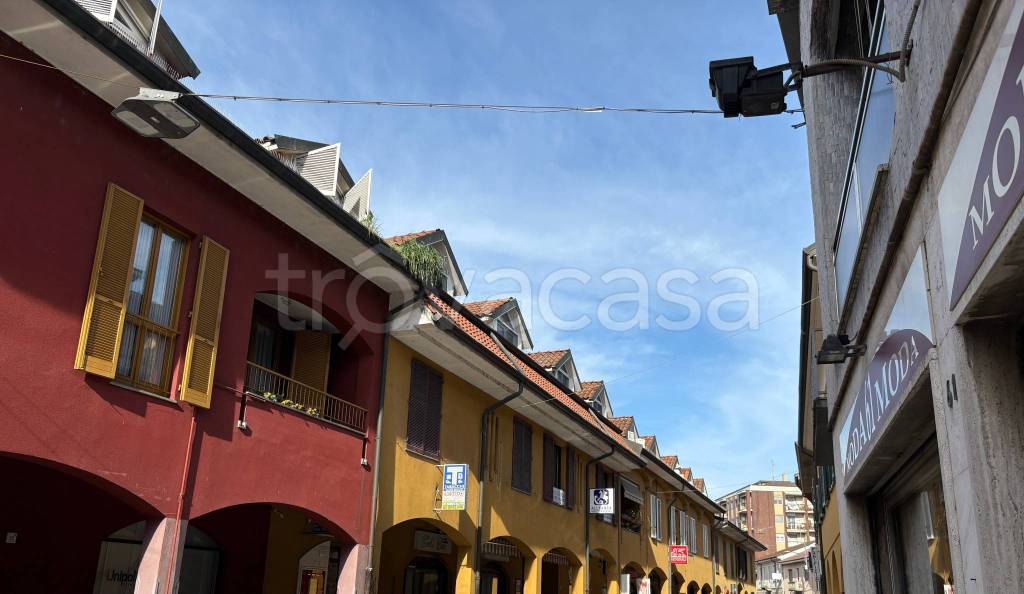 appartamento in vendita a Binasco