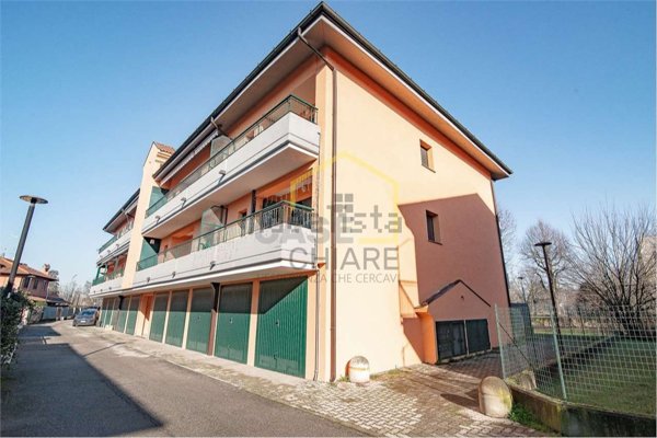 appartamento in vendita a Binasco