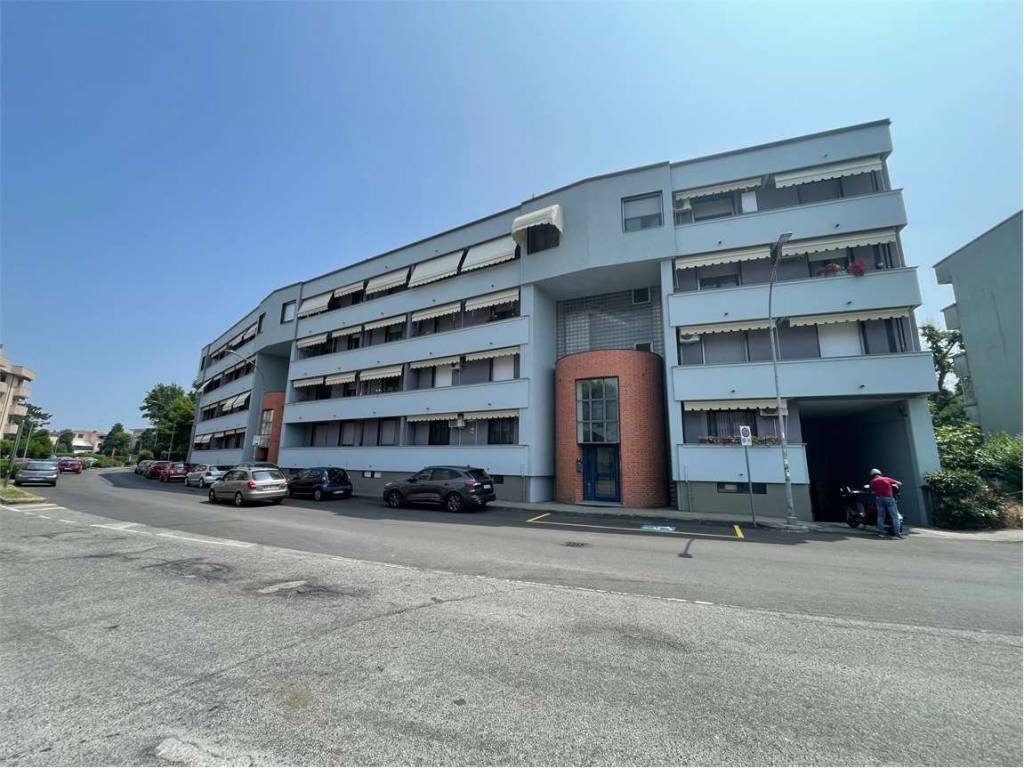 appartamento in vendita a Binasco