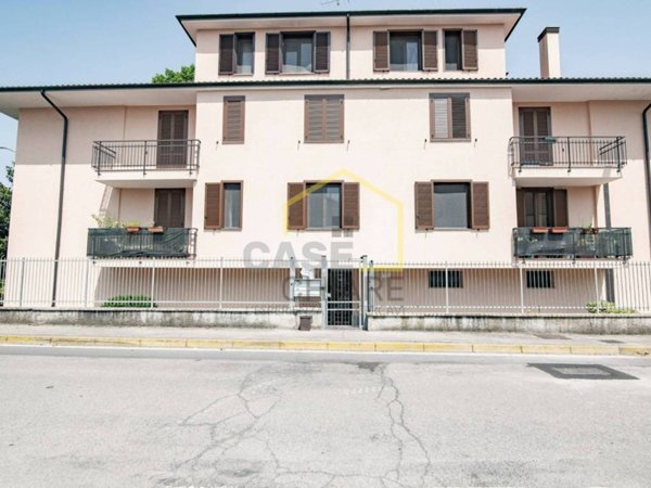 appartamento in vendita a Binasco