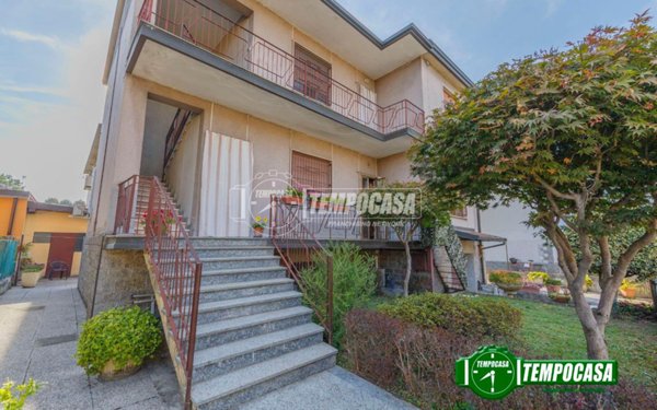 casa indipendente in vendita a Binasco