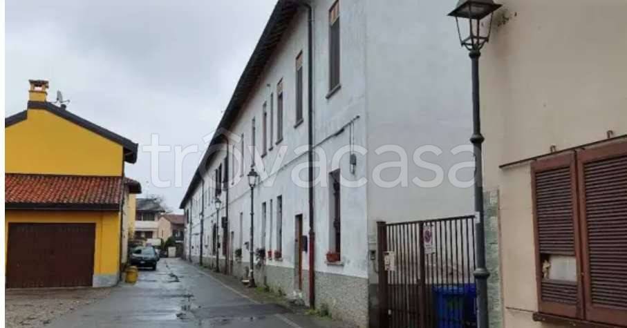 appartamento in vendita a Binasco