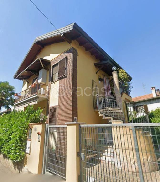 appartamento in vendita a Binasco