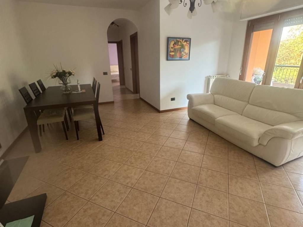 appartamento in vendita a Binasco