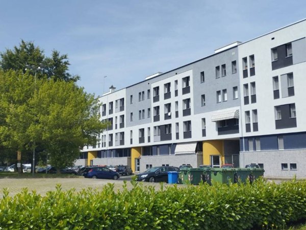 negozio in vendita a Binasco