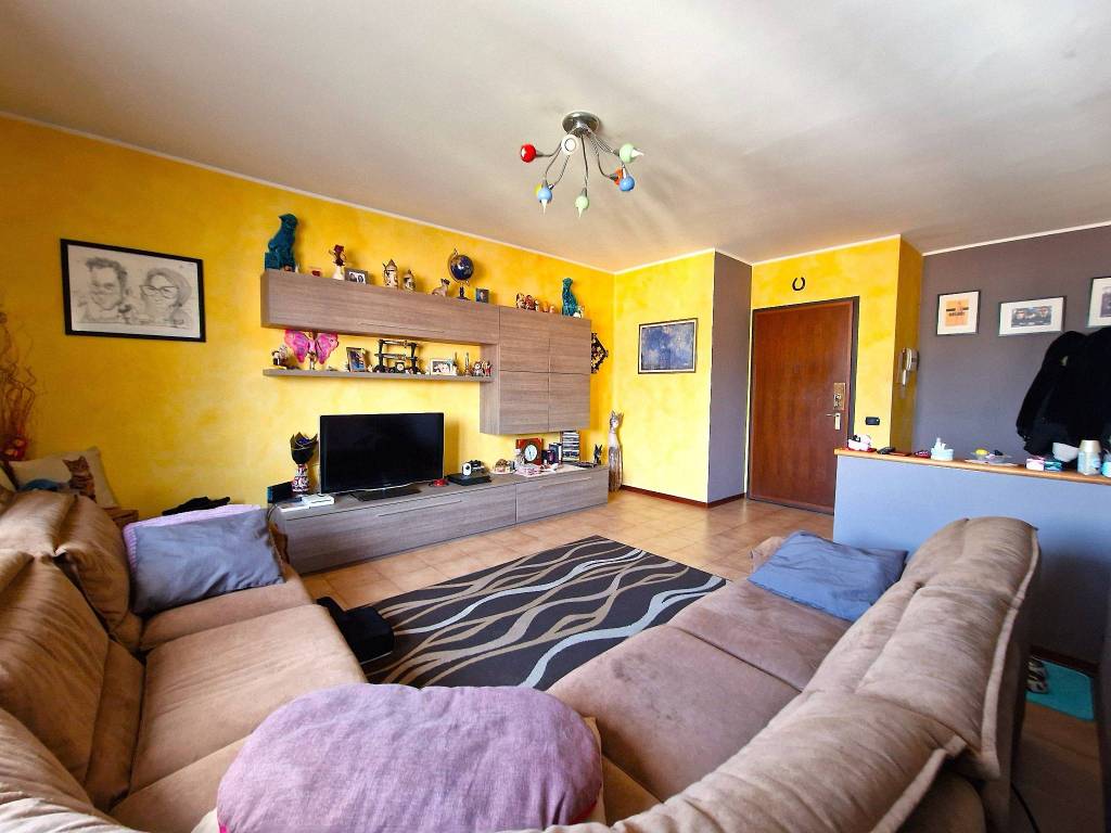 appartamento in vendita a Binasco