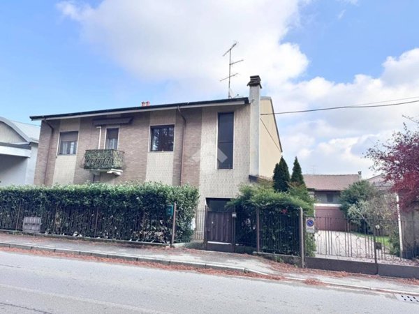 appartamento in vendita a Binasco