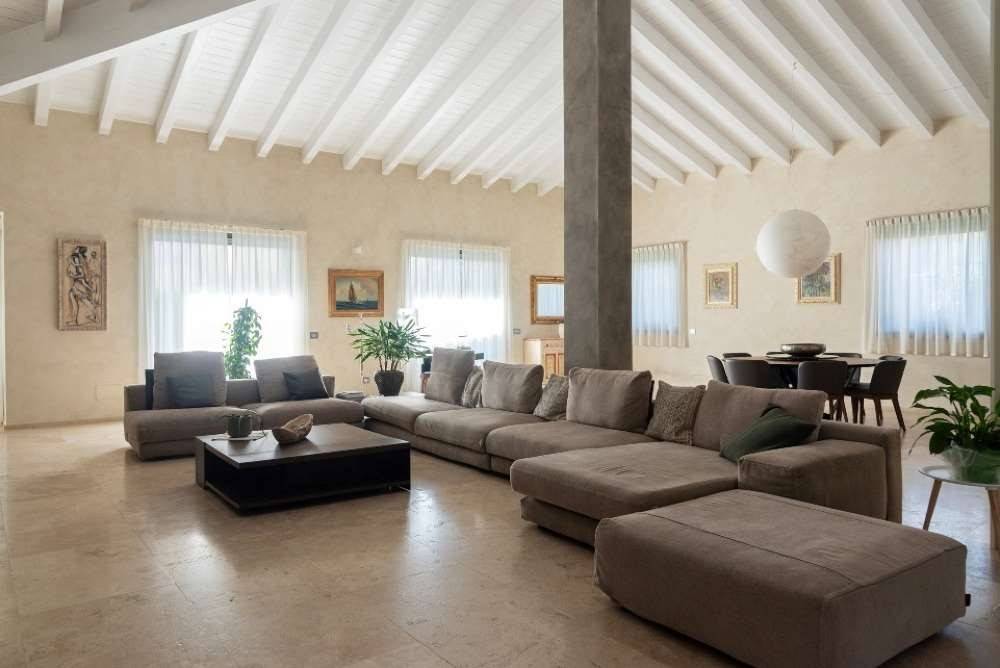 casa indipendente in vendita a Binasco