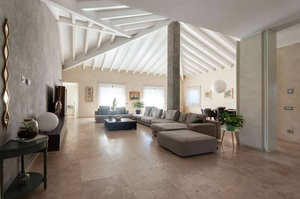 casa indipendente in vendita a Binasco
