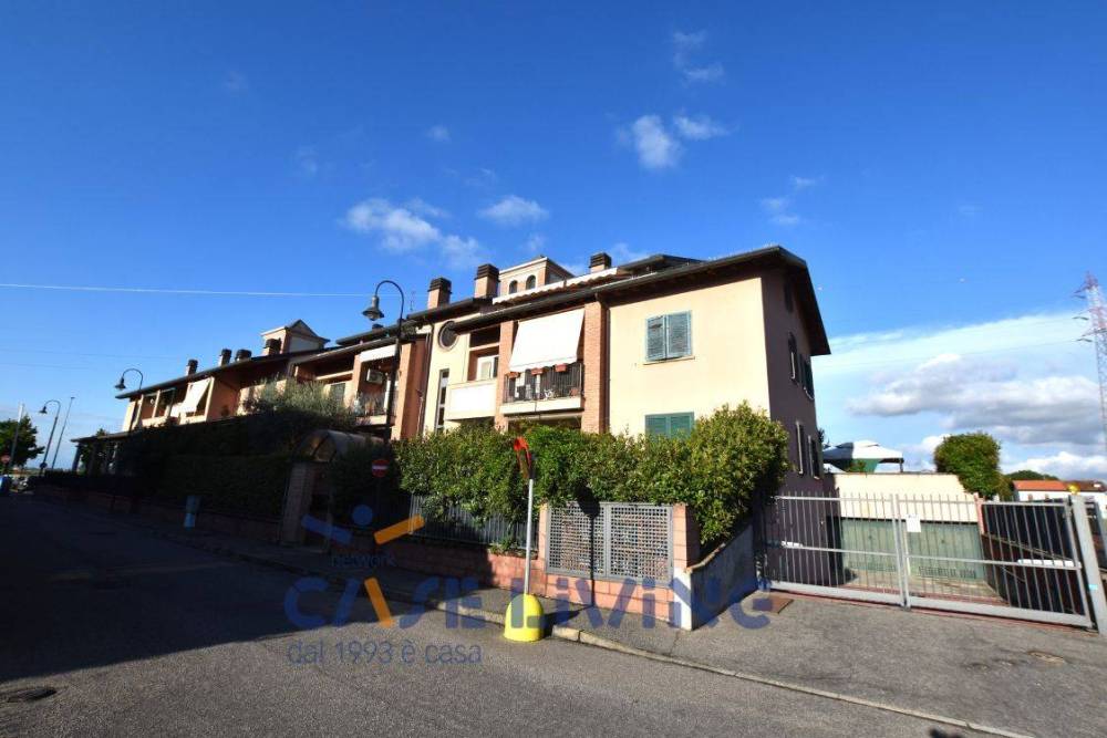 appartamento in vendita a Binasco