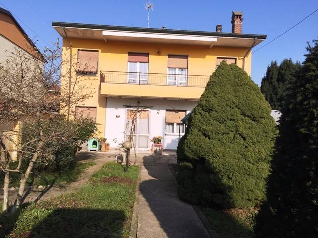 casa indipendente in vendita a Boffalora sopra Ticino