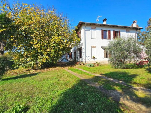 casa indipendente in vendita a Boffalora sopra Ticino