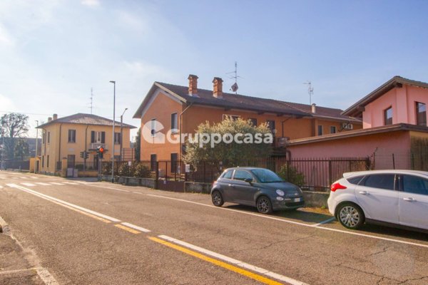 casa indipendente in vendita a Boffalora sopra Ticino