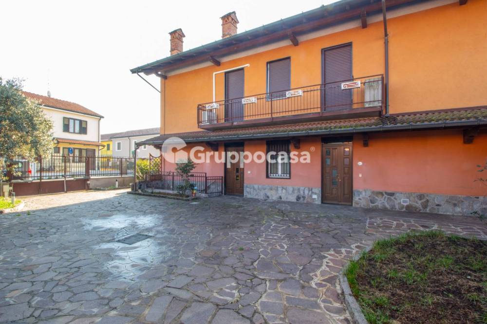 casa indipendente in vendita a Boffalora sopra Ticino