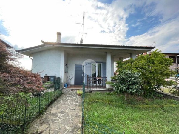 casa indipendente in vendita a Boffalora sopra Ticino