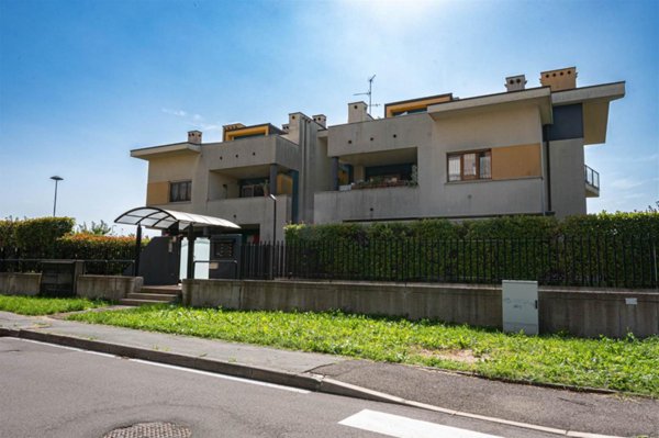 appartamento in vendita a Bollate