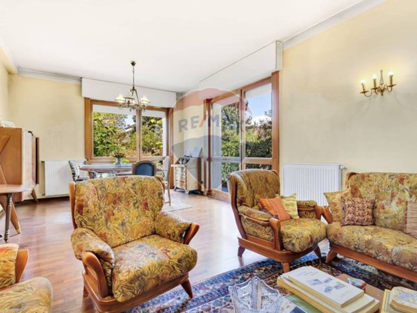 casa indipendente in vendita a Bollate in zona Cassina Nuova
