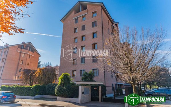 appartamento in vendita a Bollate