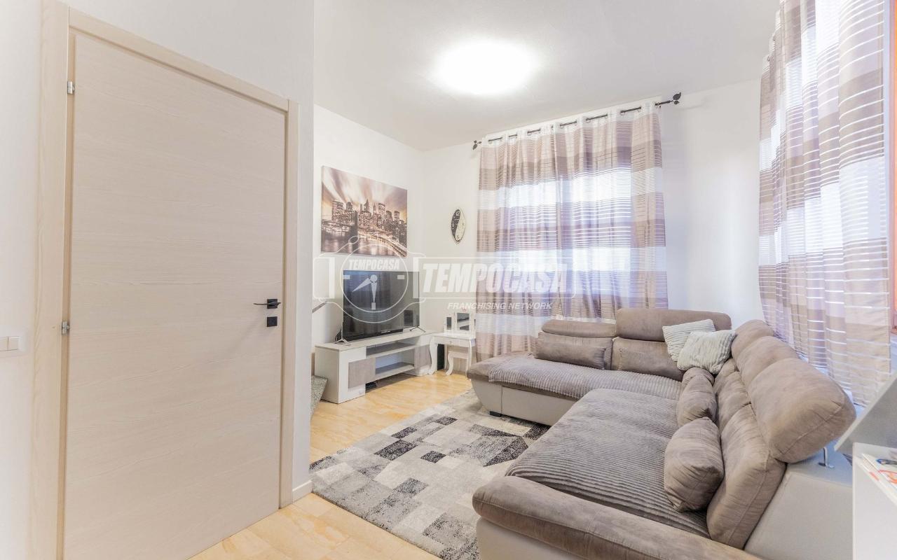 appartamento in vendita a Bollate