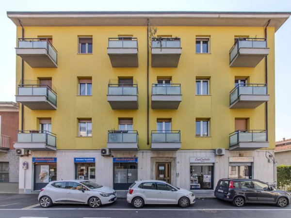 appartamento in vendita a Bollate