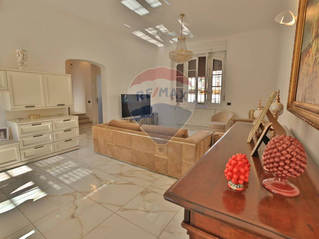 casa indipendente in vendita a Bollate
