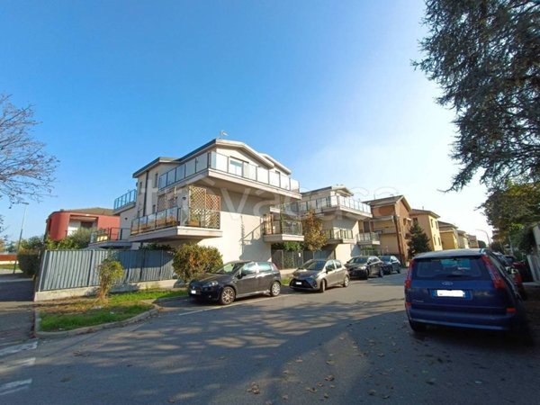 appartamento in vendita a Bollate