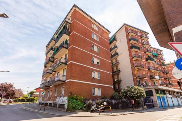 ufficio in vendita a Bollate