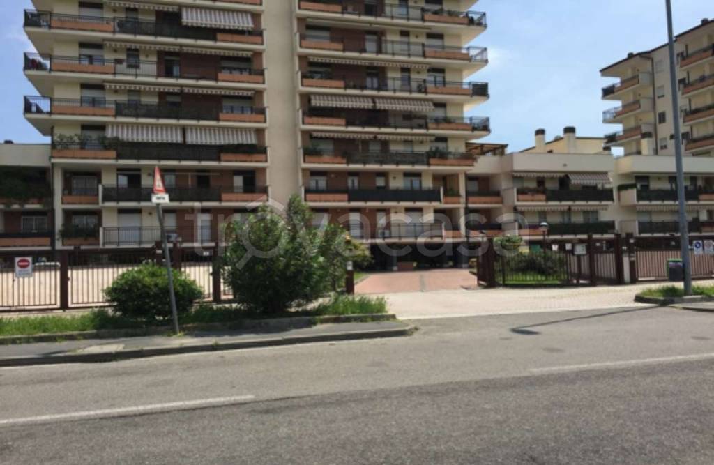 appartamento in vendita a Bollate