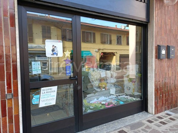 appartamento in vendita a Bollate in zona Cassina Nuova