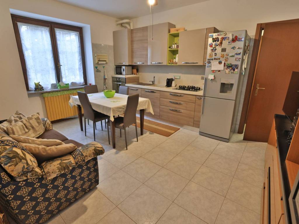 appartamento in vendita a Bollate