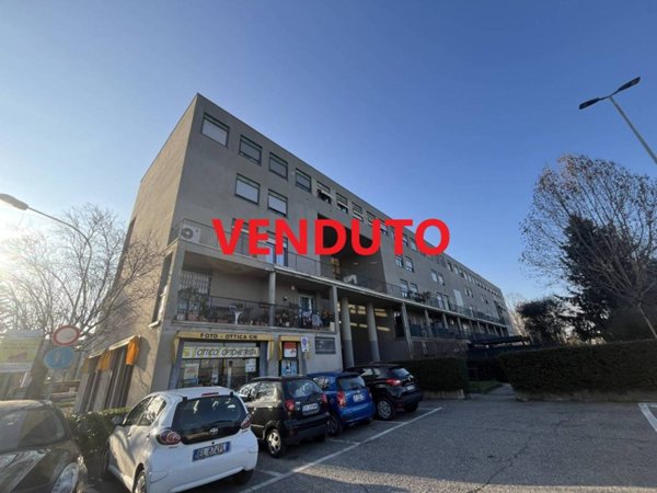 appartamento in vendita a Bollate