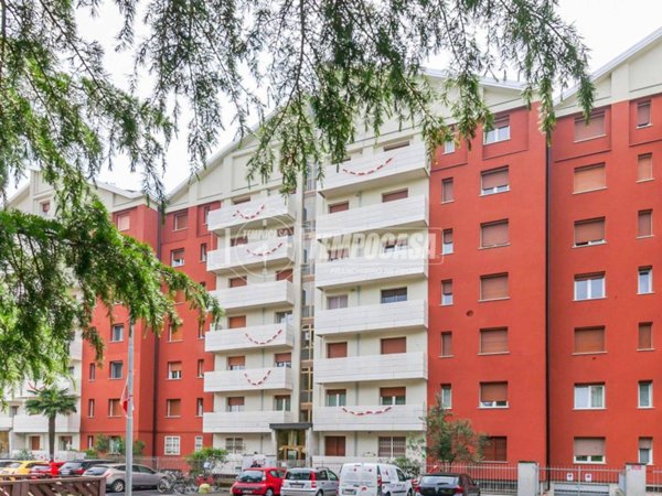 appartamento in vendita a Bollate in zona Ospiate