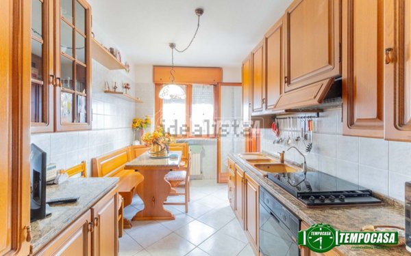 appartamento in vendita a Bollate
