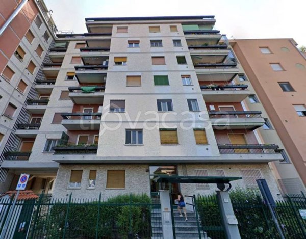 appartamento in vendita a Bollate