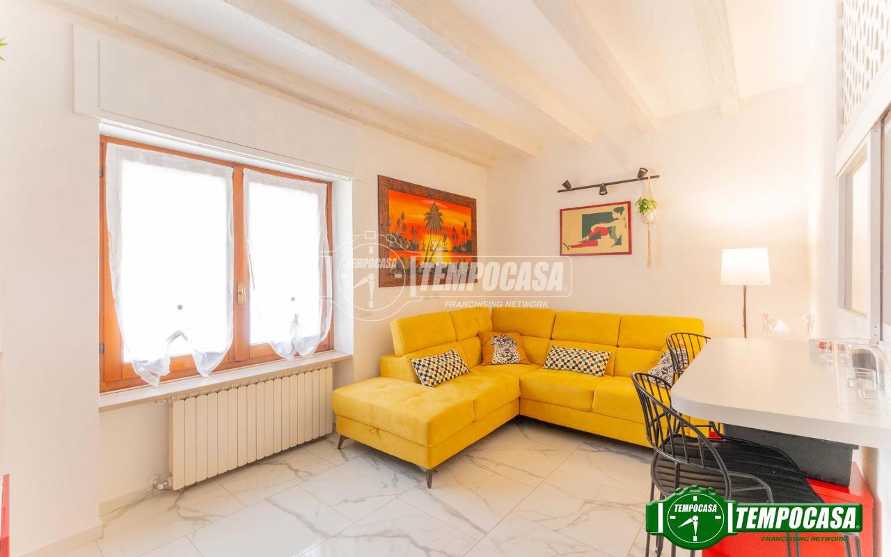appartamento in vendita a Bollate in zona Ospiate