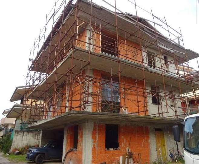 casa indipendente in vendita a Bollate