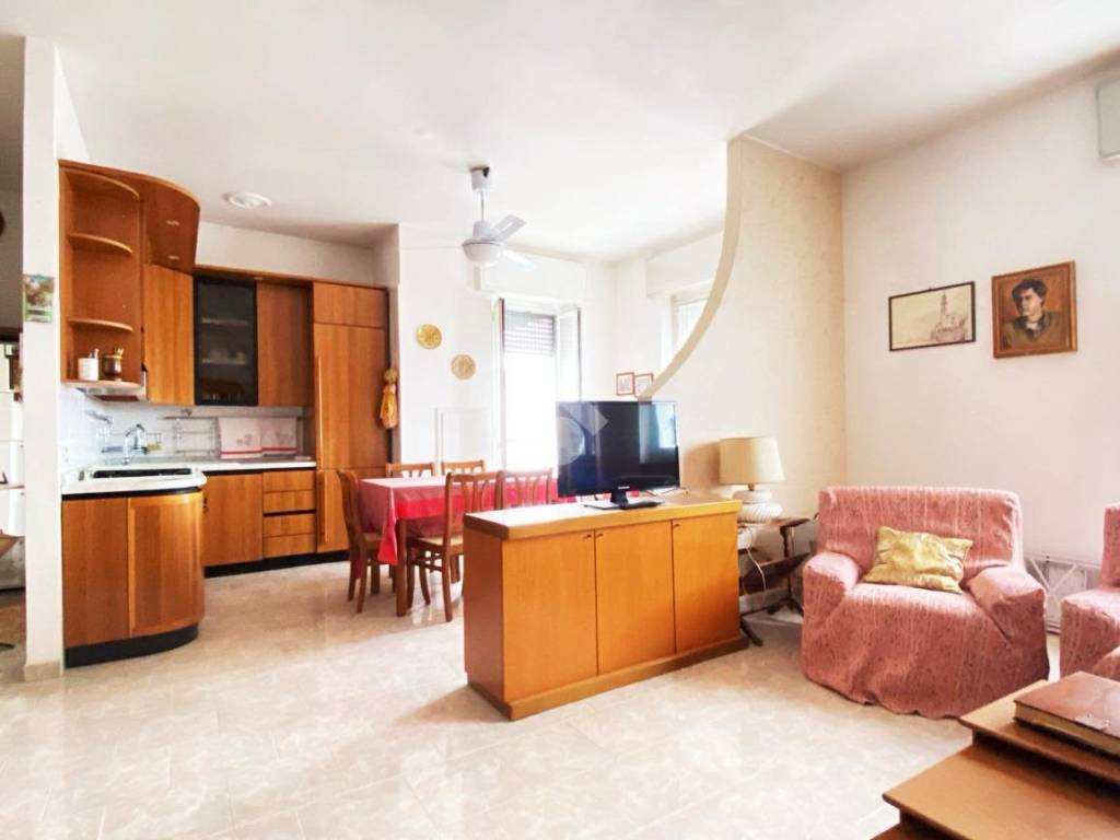 appartamento in vendita a Bollate