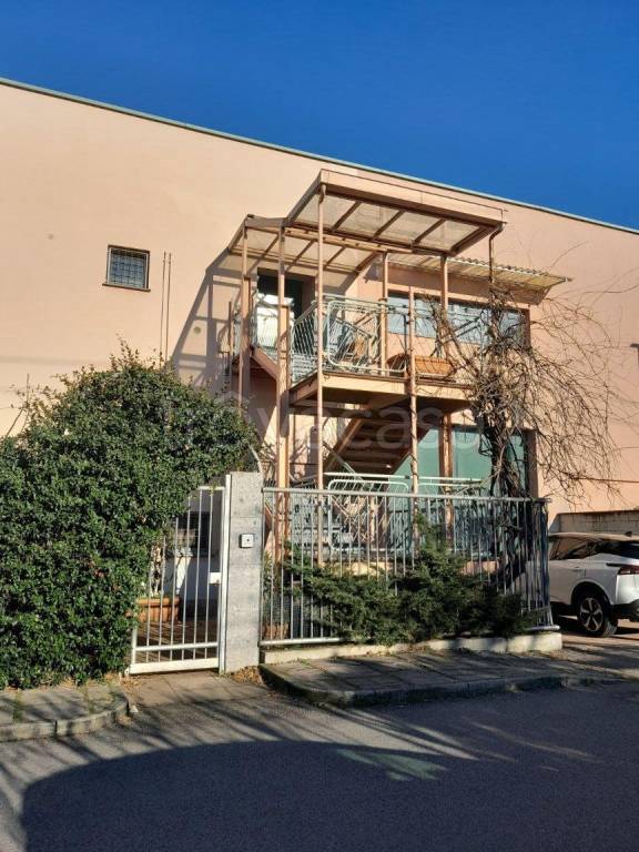 appartamento in vendita a Bollate