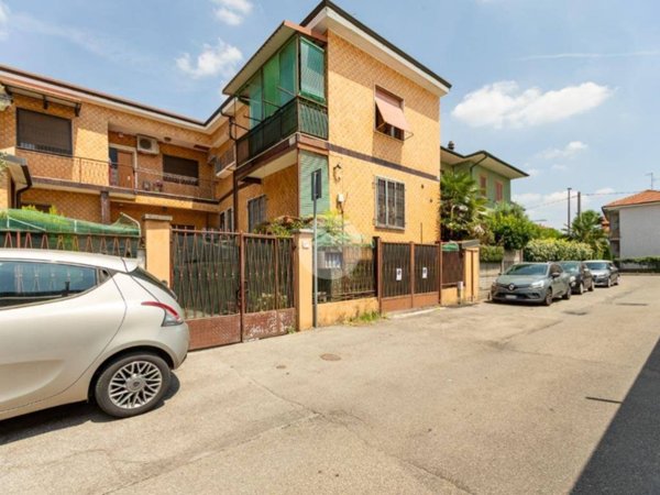 appartamento in vendita a Bollate