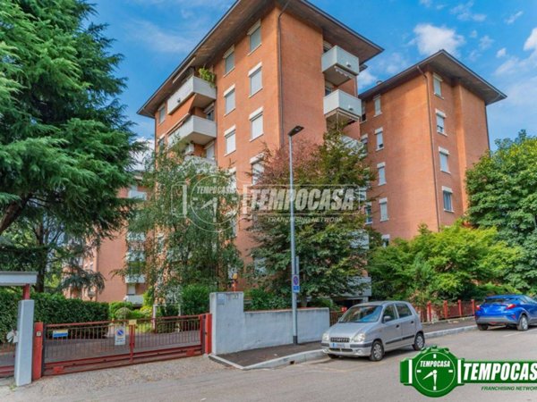 appartamento in vendita a Bollate