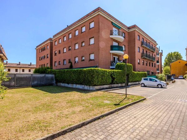appartamento in vendita a Bollate in zona Ospiate