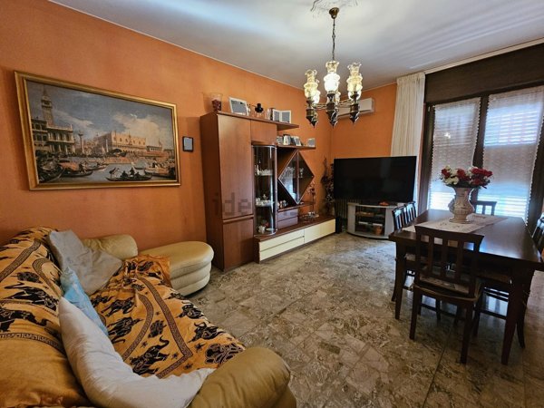 appartamento in vendita a Bollate