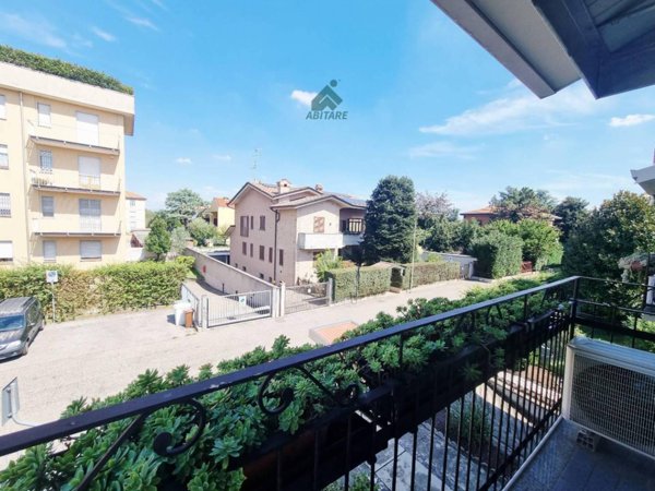 appartamento in vendita a Bollate